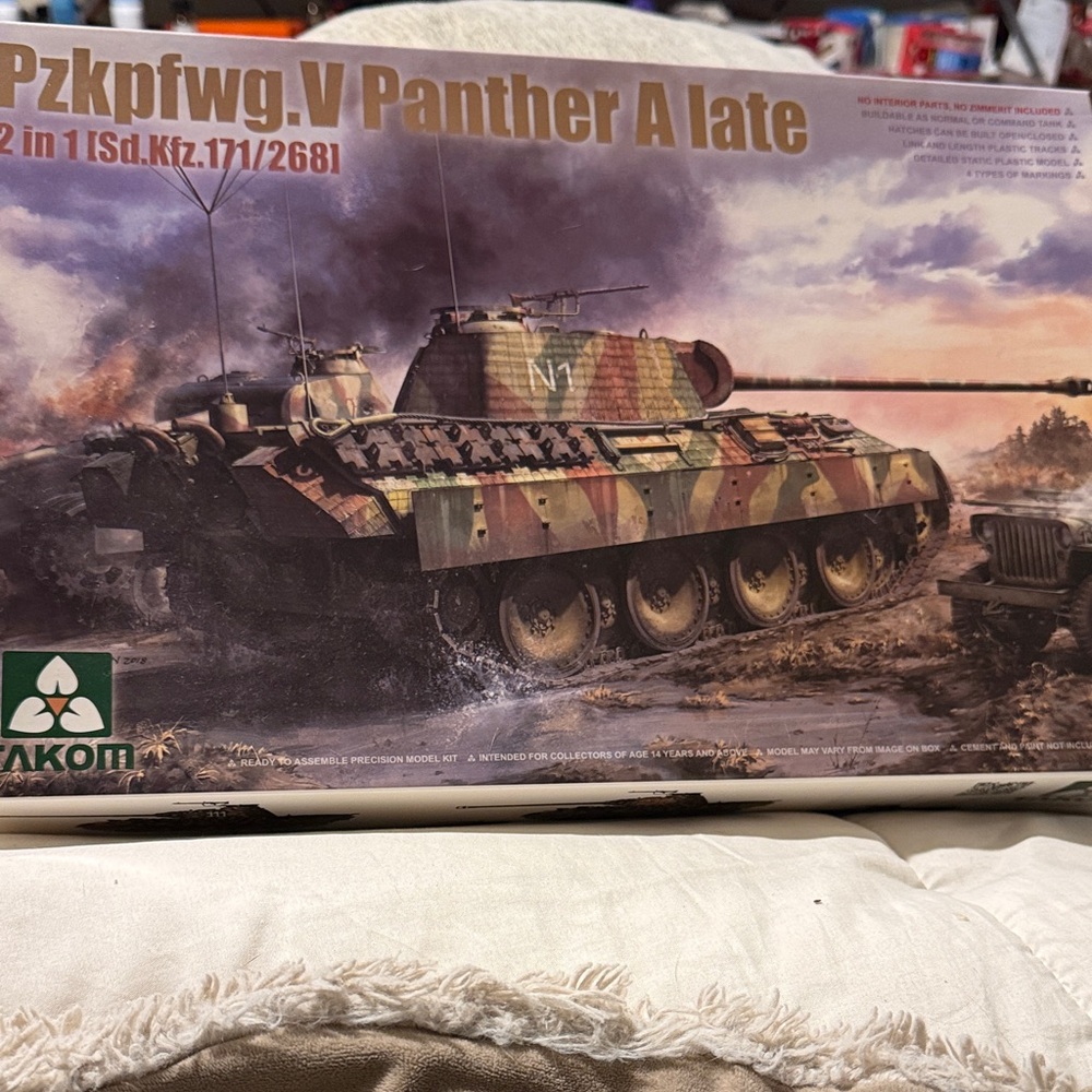 Panther A Late Model Building Set